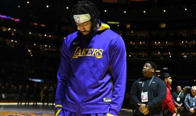 戴维斯走出伤病阴影扛起球队，当领袖不能只喊口号