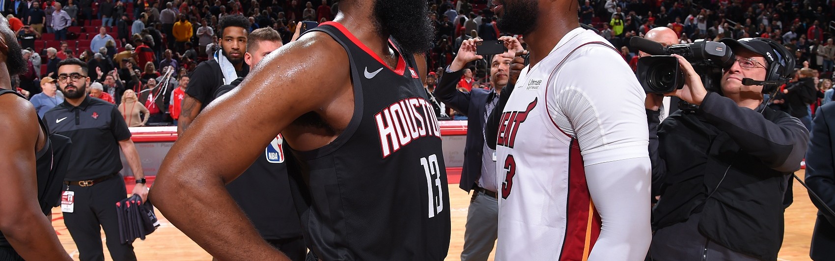 韦德：我和哈登完全不同&amp;别说谁比谁强 但我们都是75大