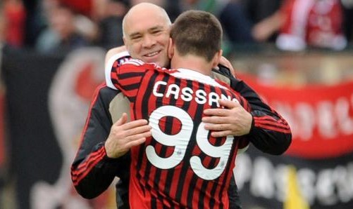 亚博体育APP-前米兰队医：范巴斯滕当时没听我的话，他本可以再踢2到3年